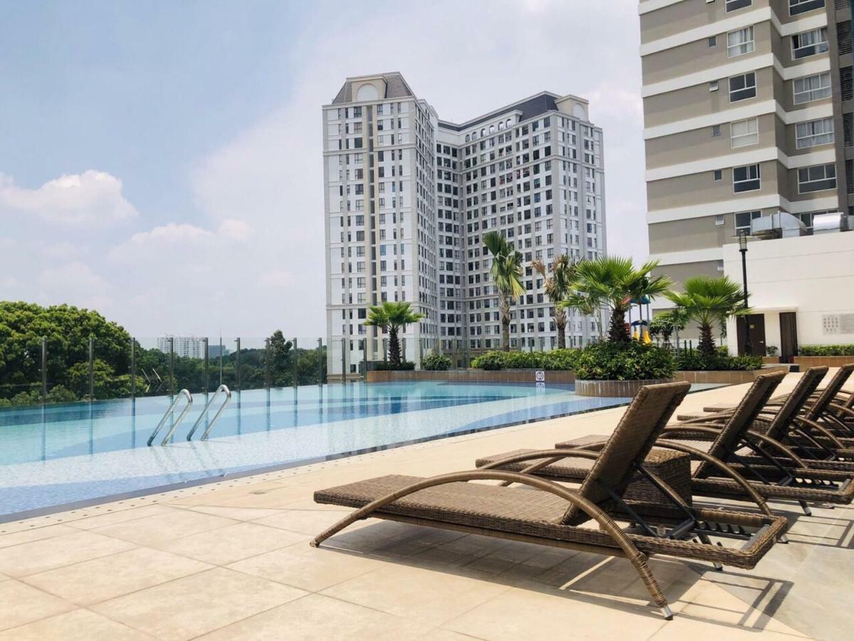 Can Ho Orchard Parkview - Tan Son Nhat Airport Homestay Хошимин Экстерьер фото